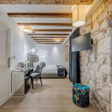 The Code Luxury Konukevi 4*