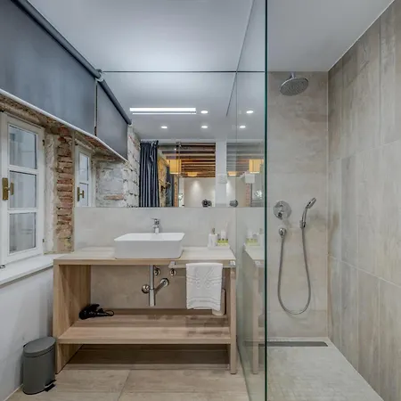 The Code Luxury Gostinjska kuća