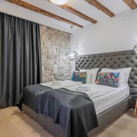 The Code Luxury Guest house 4*