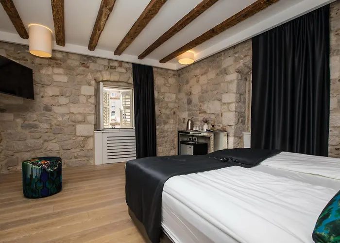 Casa de hóspedes The Code Luxury Split