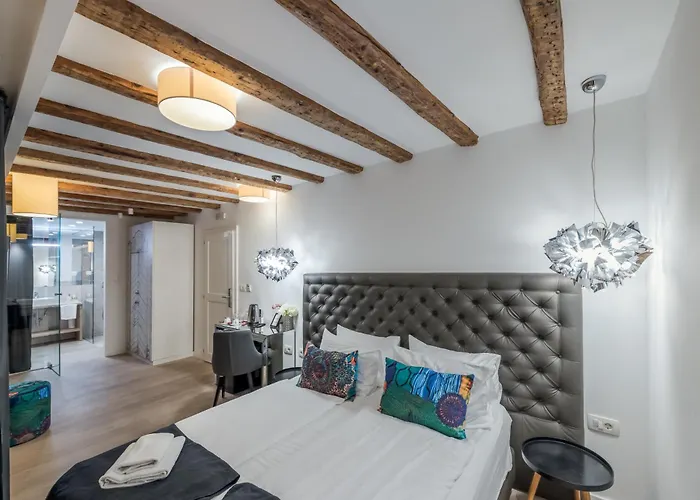 The Code Luxury 4*